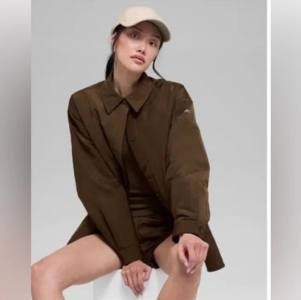 NWT Alo Yoga Socialite Shacket In Espresso
